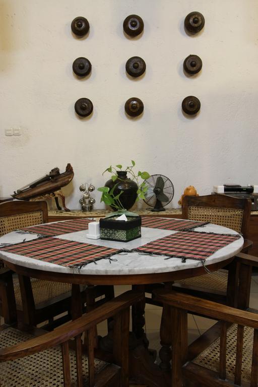 Rumah Batu Boutique Hotel Solo Dış mekan fotoğraf