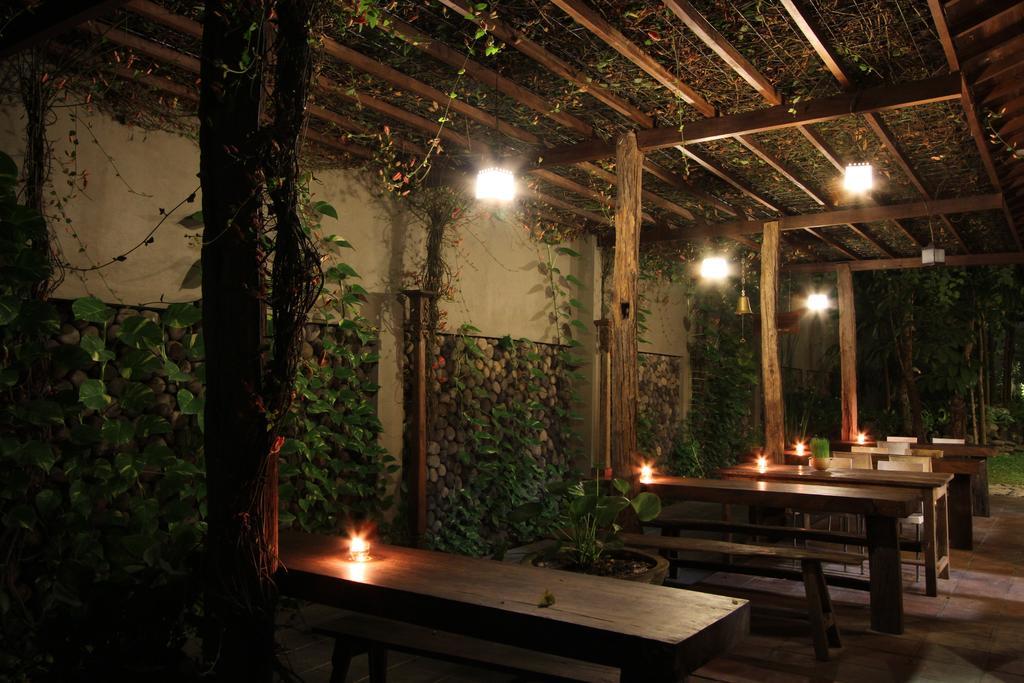 Rumah Batu Boutique Hotel Solo Dış mekan fotoğraf