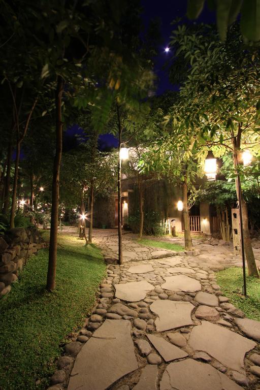 Rumah Batu Boutique Hotel Solo Dış mekan fotoğraf