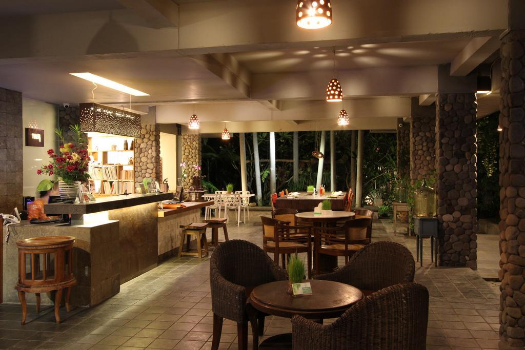 Rumah Batu Boutique Hotel Solo Dış mekan fotoğraf
